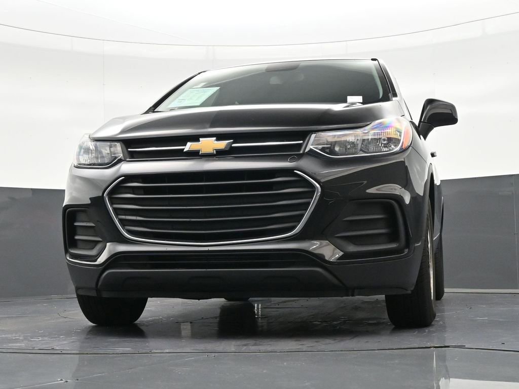 Used 2020 Chevrolet Trax LS image 30