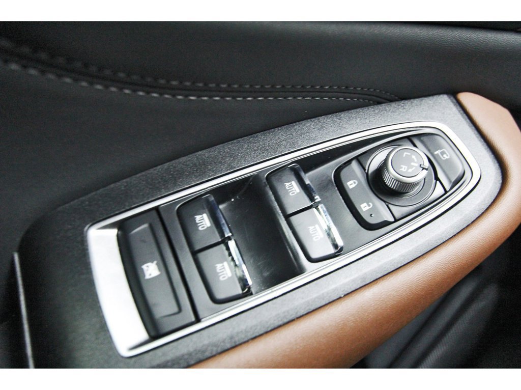 Used 2025 Subaru Outback Touring AWD/4WD image 19