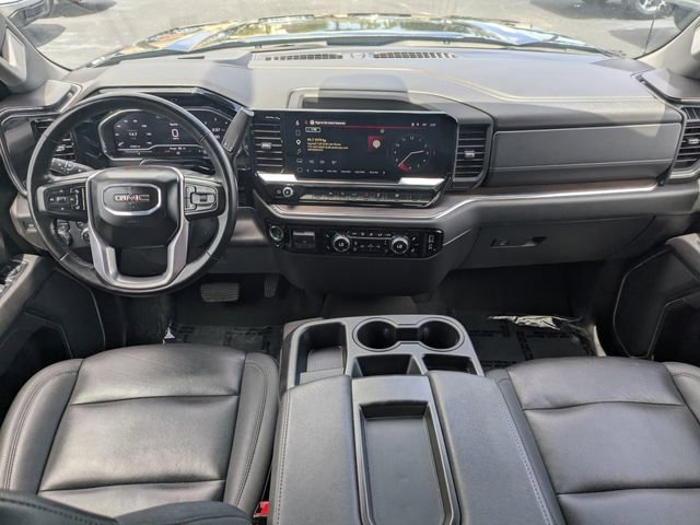 Used 2025 GMC Sierra 1500 SLT AWD/4WD image 18