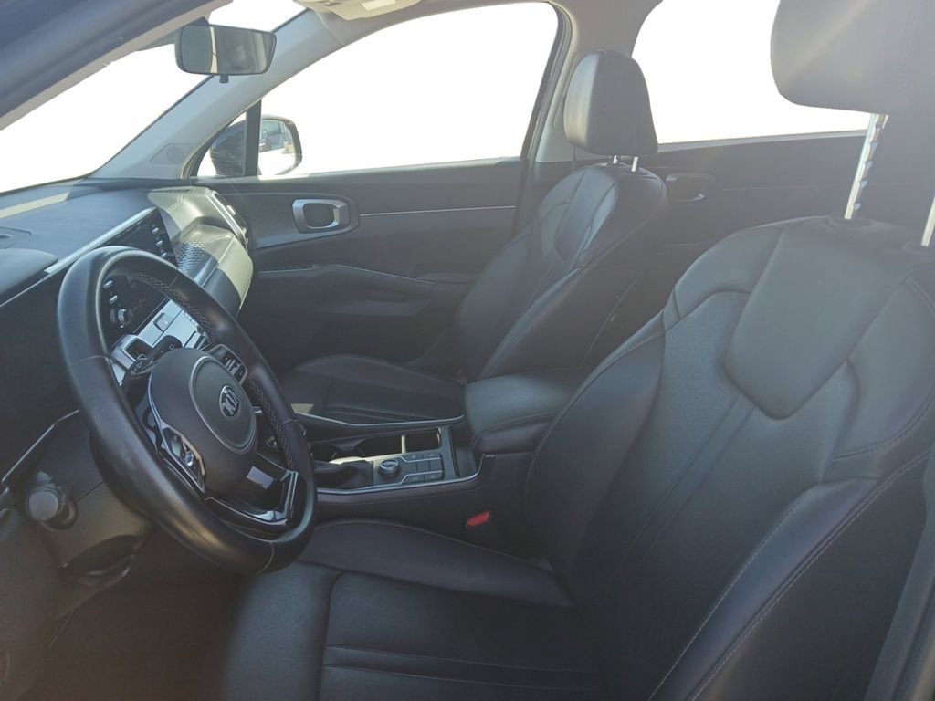 Used 2021 Kia Sorento S w/ Panoramic Sunroof Package image 10