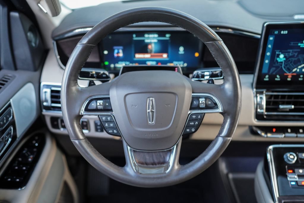 Used 2023 Lincoln Navigator L Reserve AWD/4WD image 29