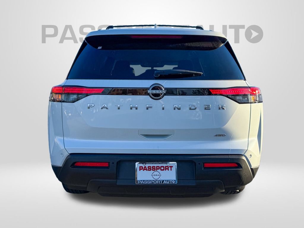 New 2025 Nissan Pathfinder SV w/ Cargo Package image 6