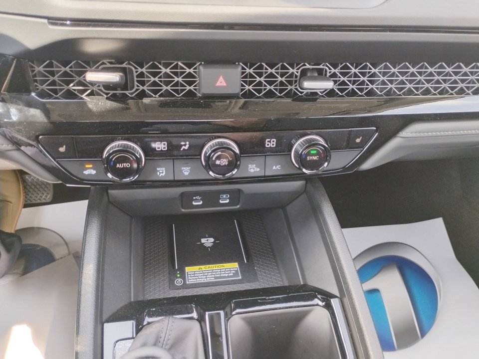 Certified 2025 Honda Accord EX-L image 18