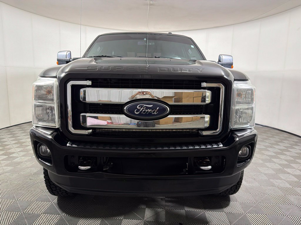 Used 2016 Ford F250 Lariat w/ Lariat Ultimate Package AWD/4WD image 3