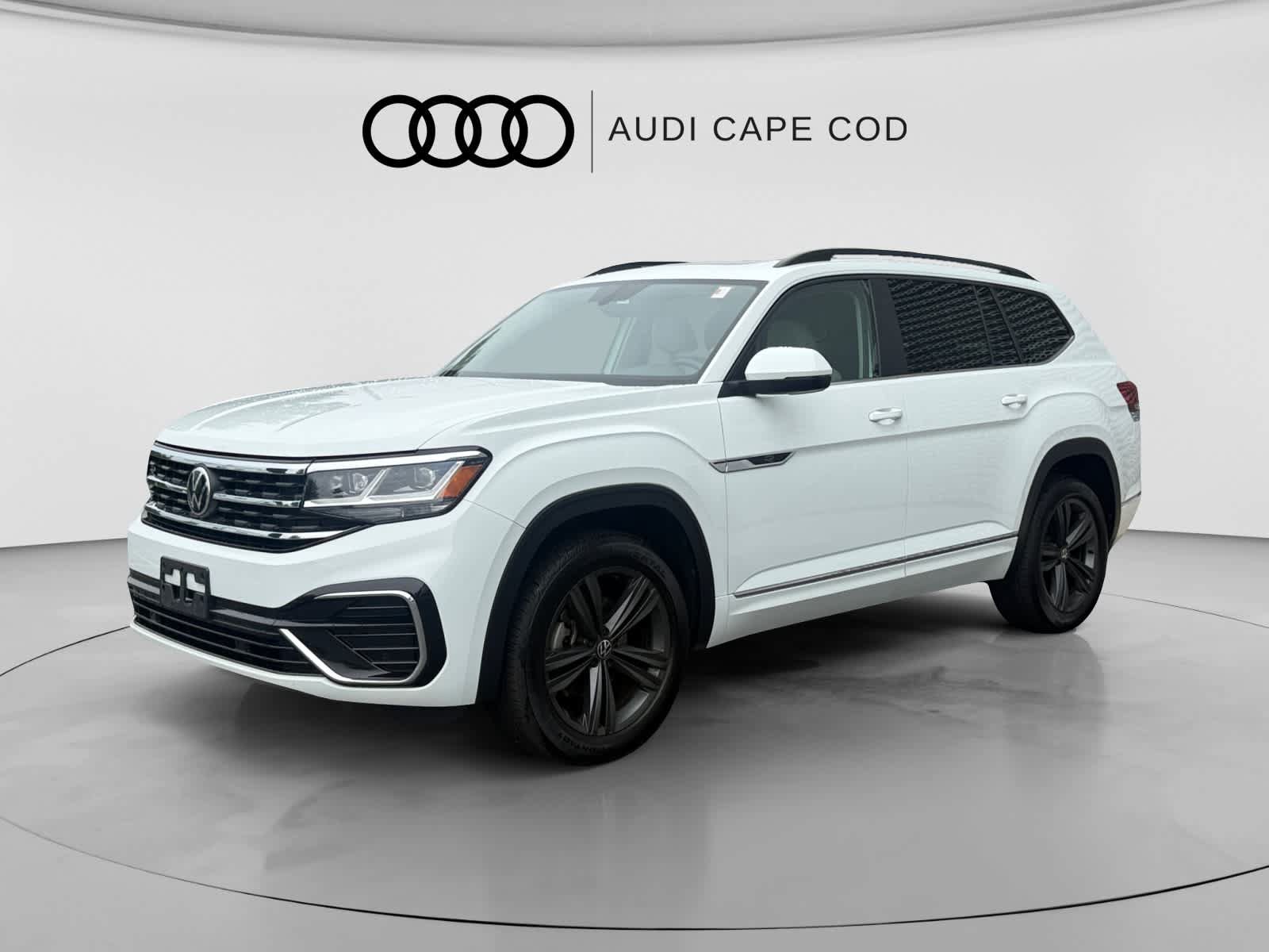 Used 2021 Volkswagen Atlas SE w/ Panoramic Sunroof Package AWD/4WD image 3