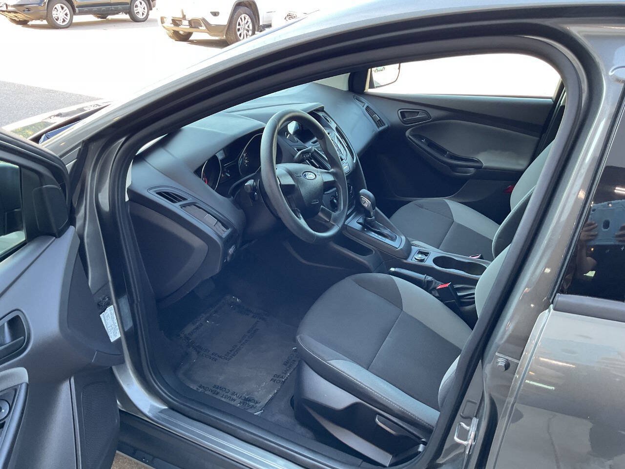 Used 2012 Ford Focus S FWD image 14