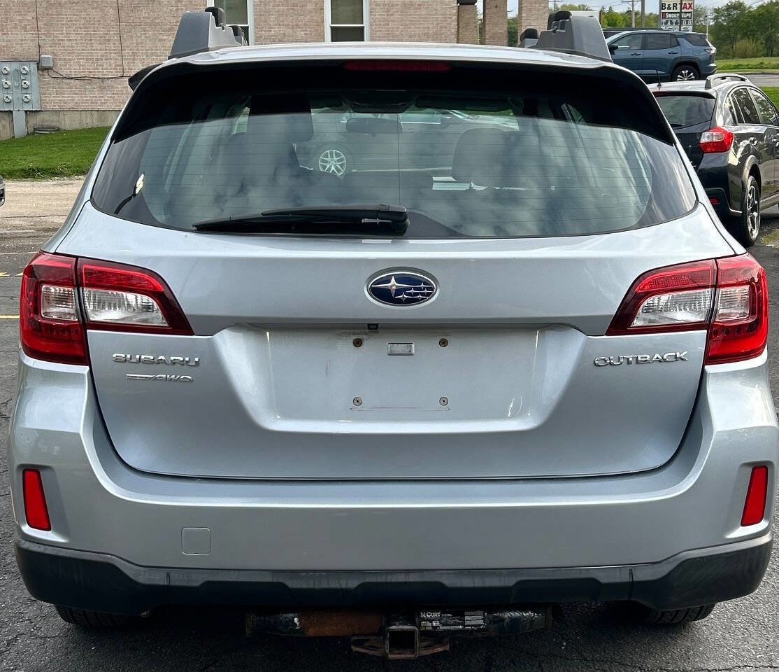 Used 2016 Subaru Outback 2.5i AWD/4WD image 6