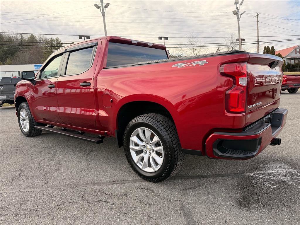 Used 2021 Chevrolet Silverado 1500 Custom image 4