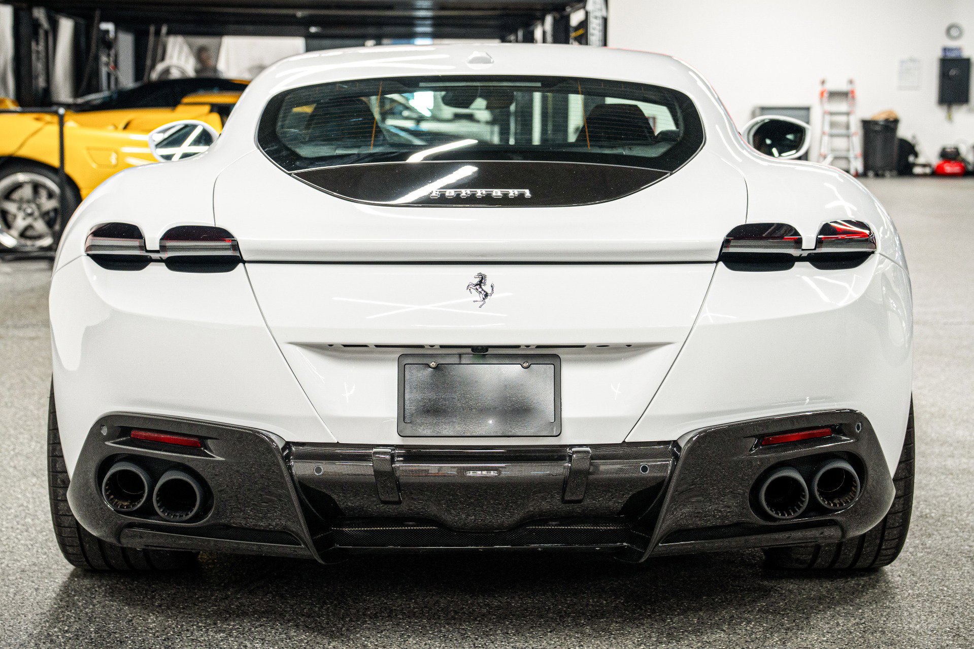 Used 2022 Ferrari Roma image 7