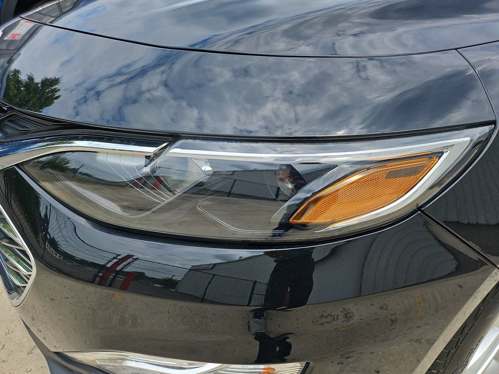 Used 2023 Chevrolet Malibu LS FWD image 11