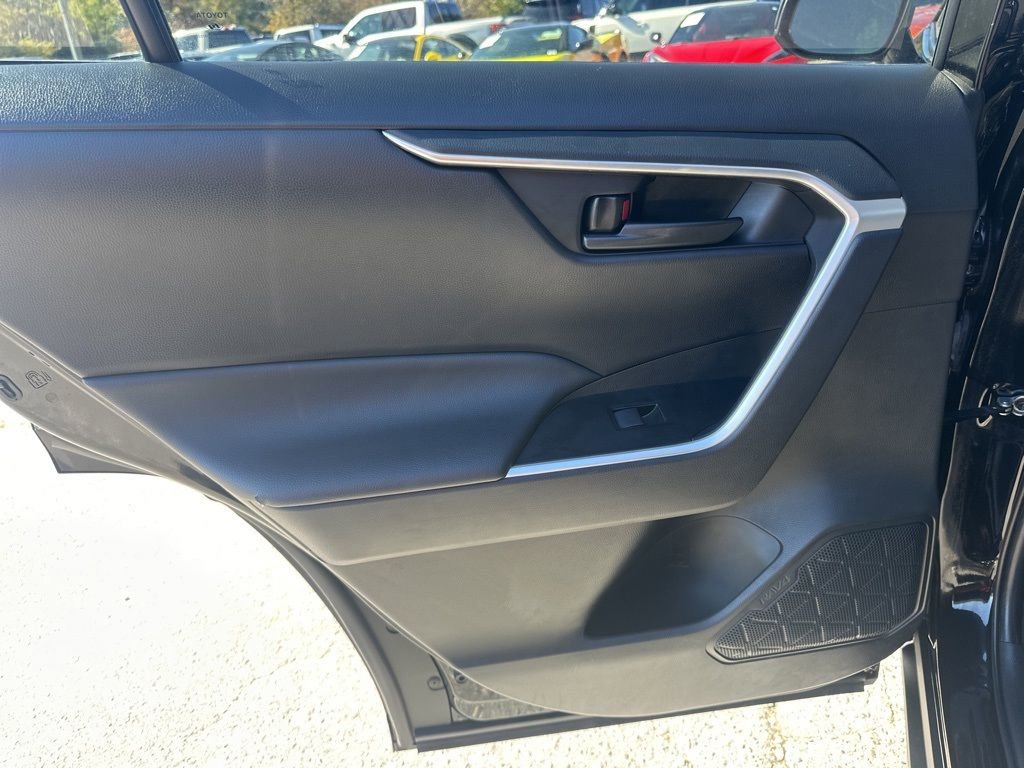 Used 2024 Toyota RAV4 LE image 23