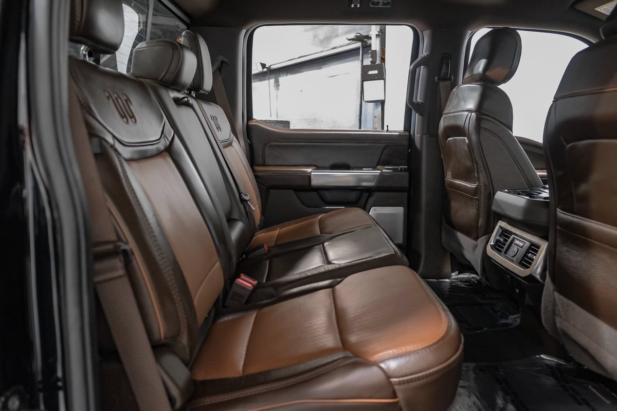 Used 2024 Ford F250 King Ranch w/ Chrome Package AWD/4WD image 38