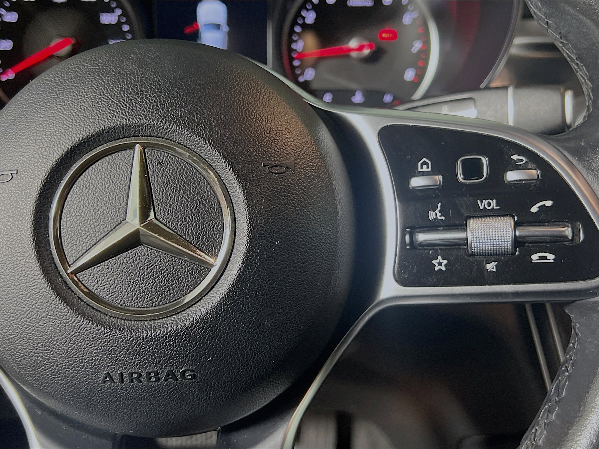 Used 2021 Mercedes-Benz GLC 300 image 20