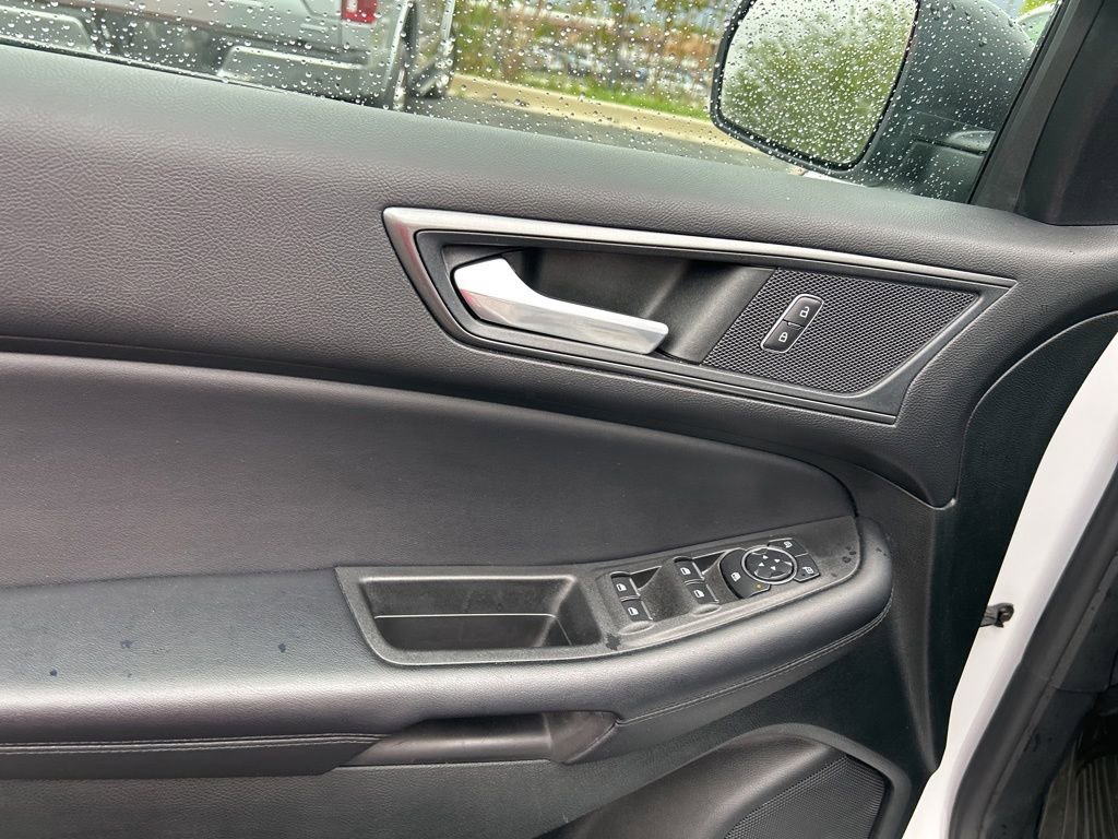 Used 2022 Ford Edge SE AWD/4WD image 19