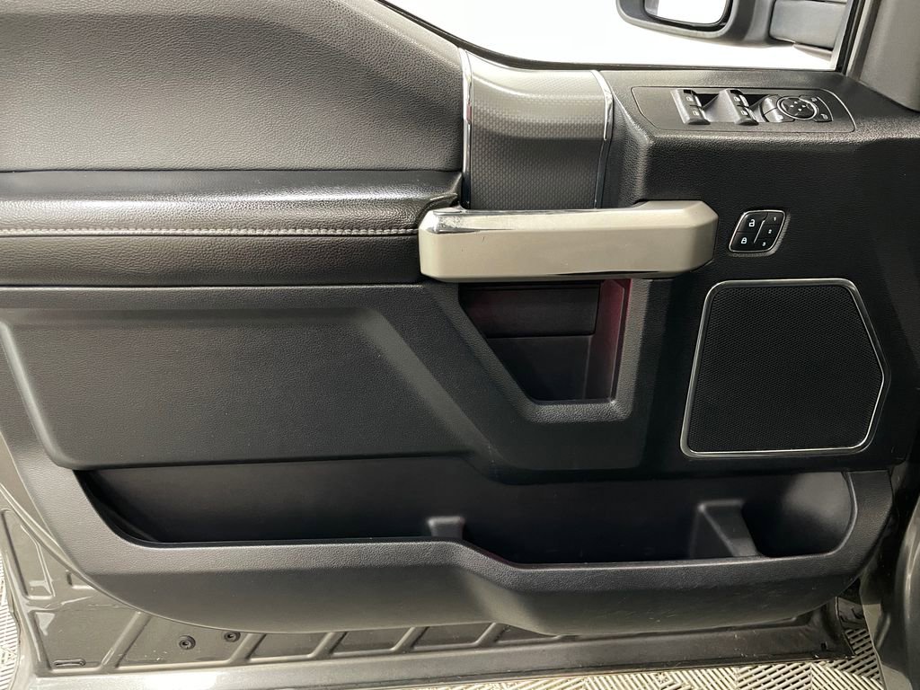 Used 2016 Ford F150 Lariat w/ Equipment Group 502A Luxury image 26