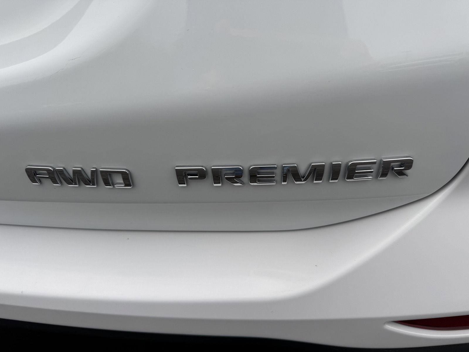 Used 2022 Chevrolet Equinox Premier AWD/4WD image 9