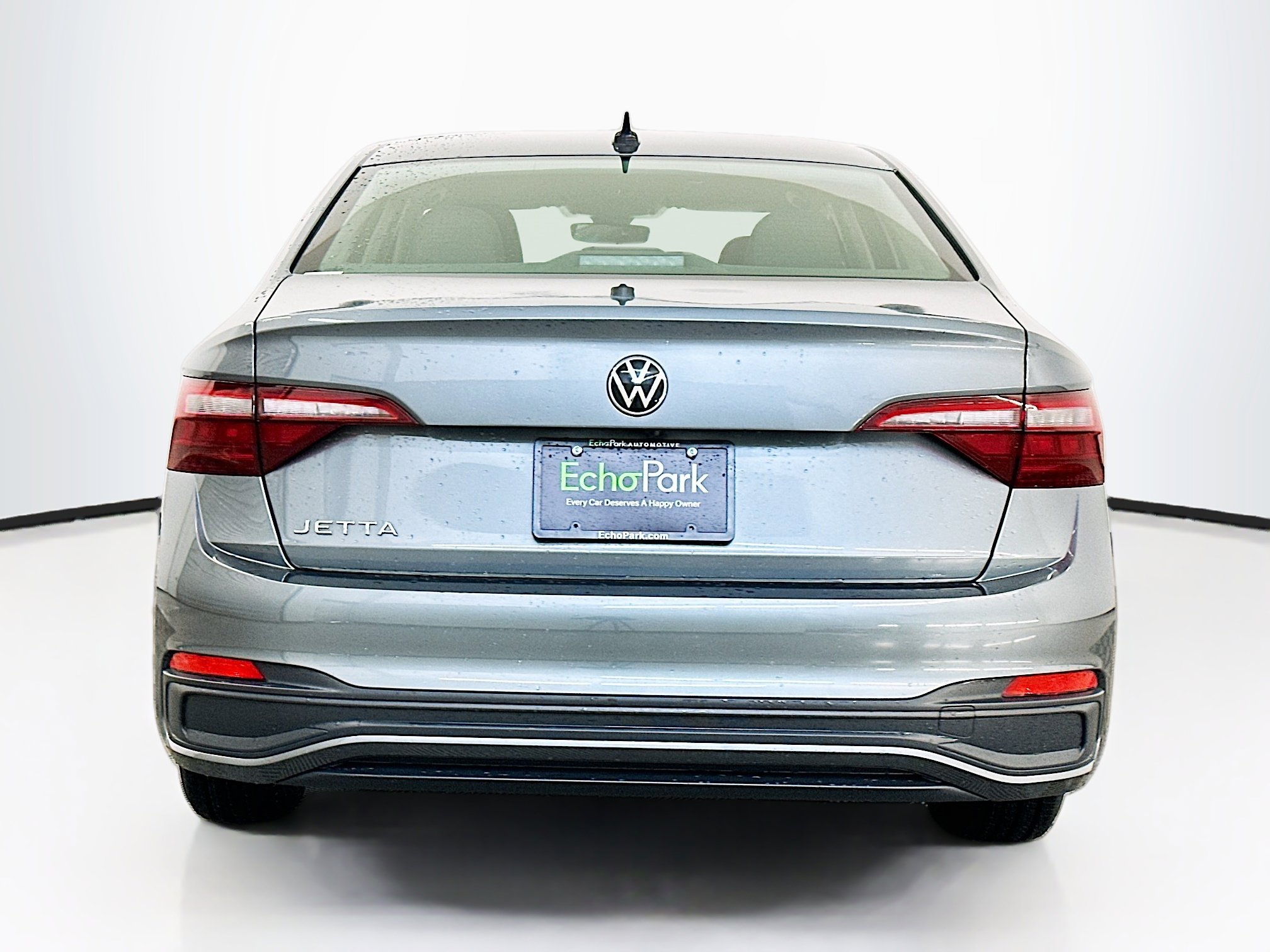 Used 2024 Volkswagen Jetta S image 7