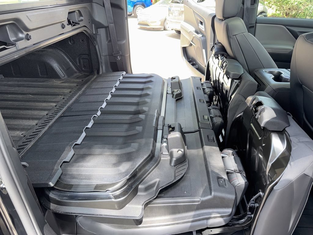 Used 2026 Chevrolet Silverado EV Trail Boss w/ LPO, Gameday Tailgate Package AWD/4WD image 40
