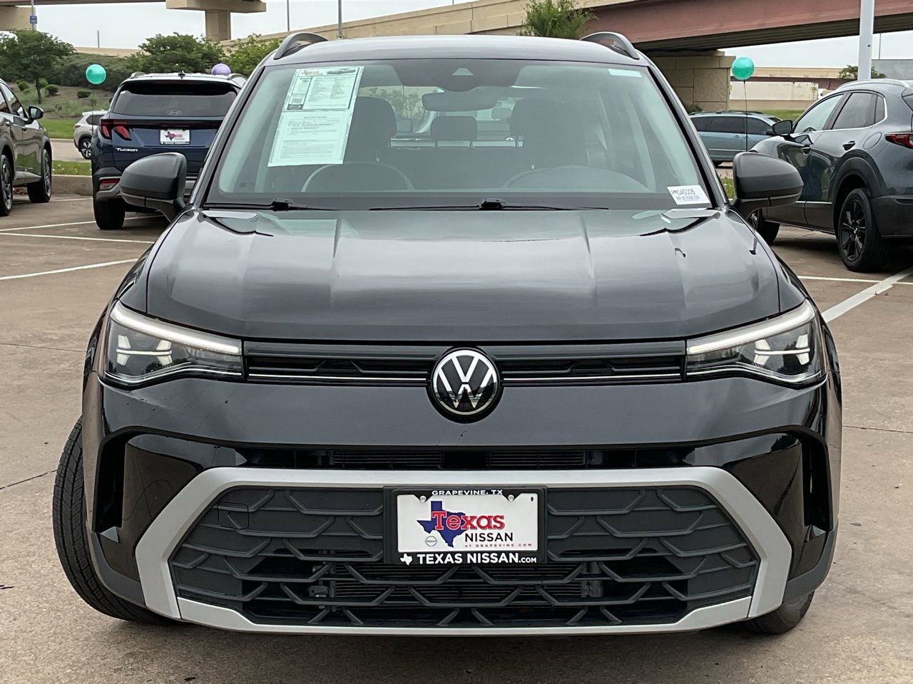 Used 2025 Volkswagen Taos S FWD image 3