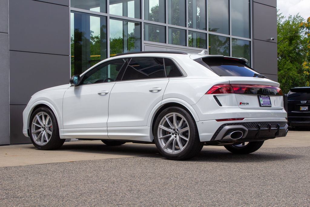 Used 2026 Audi RS Q8 performance AWD/4WD image 8