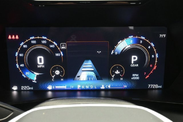 Used 2024 Chevrolet Colorado LT w/ LT Convenience Package RWD image 37