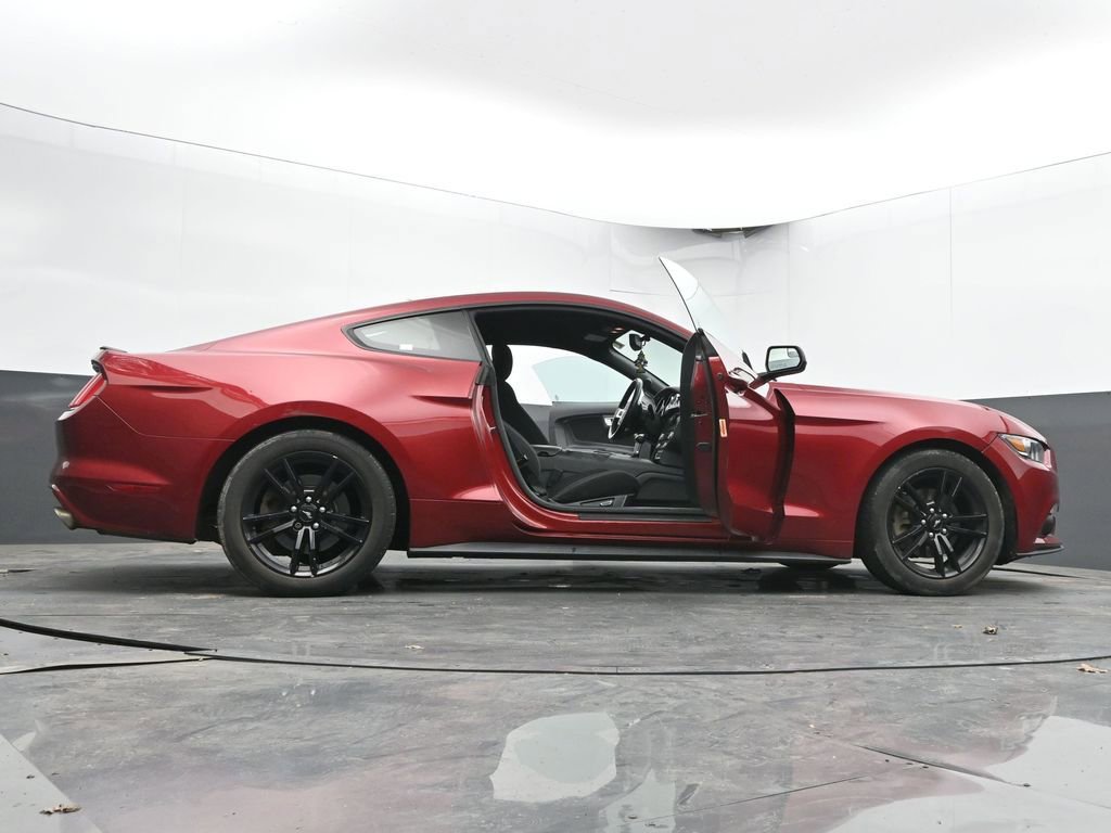 Used 2017 Ford Mustang Coupe RWD image 64