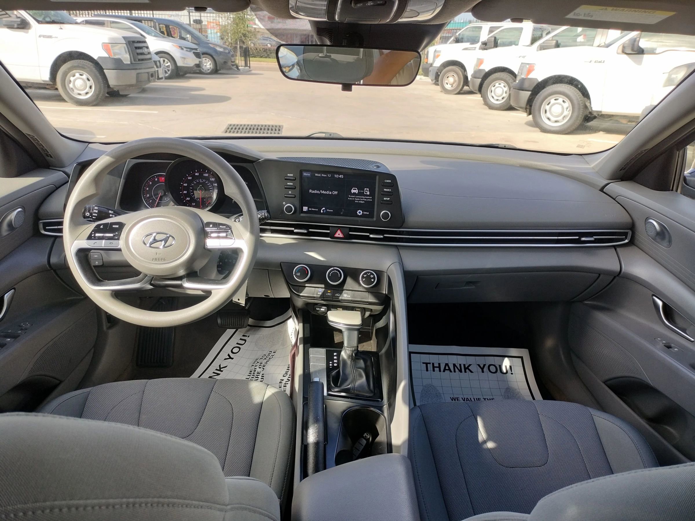 Used 2021 Hyundai Elantra SE image 34