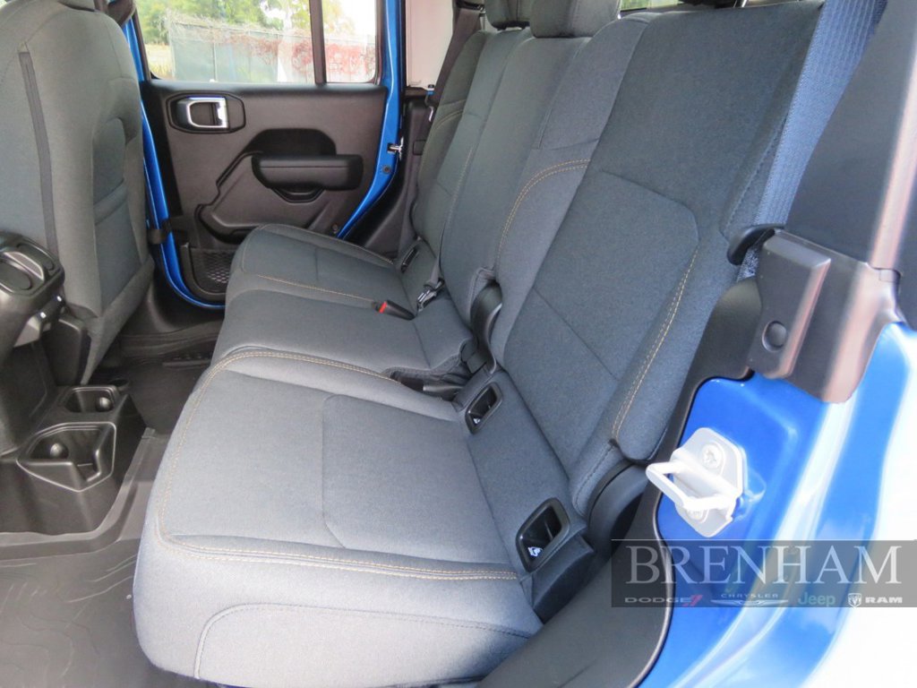 Used 2025 Jeep Gladiator Sport AWD/4WD image 26