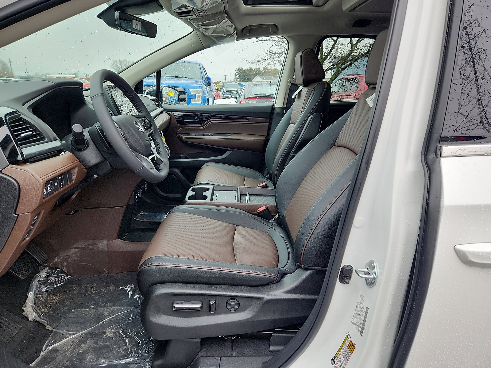 New 2026 Honda Odyssey Elite image 9