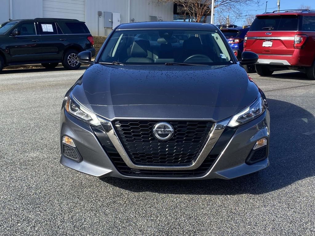 Used 2022 Nissan Altima 2.5 SR image 2