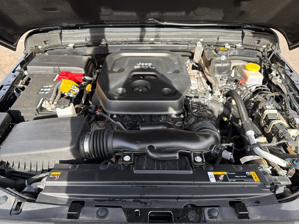 Used 2021 Jeep Wrangler Unlimited Rubicon image 14