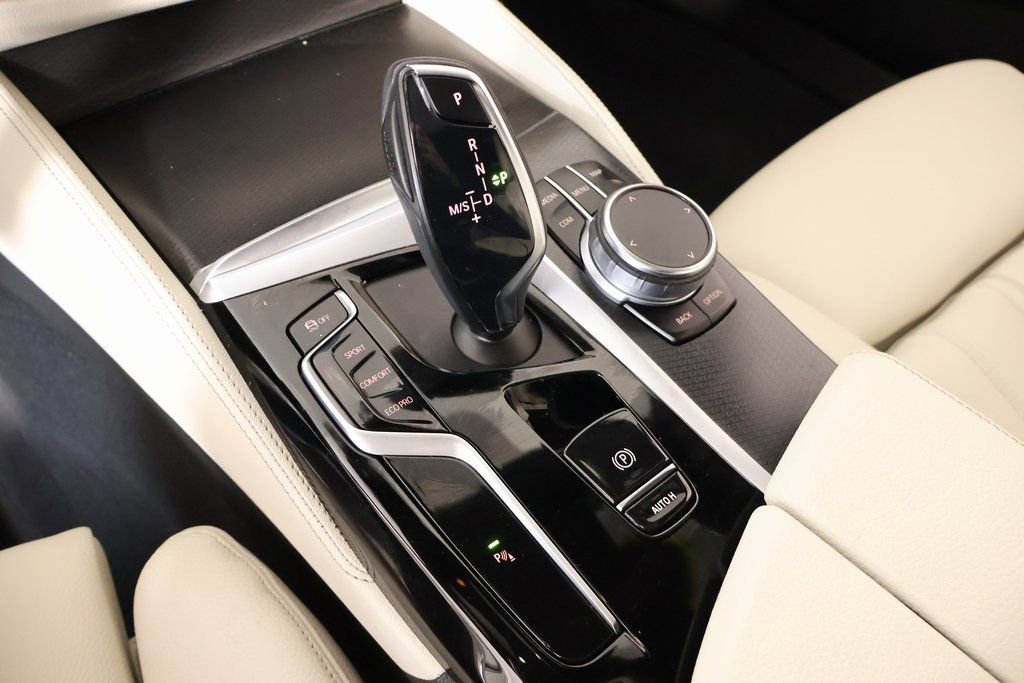 Certified 2023 BMW 540i xDrive w/ M Sport Package image 9