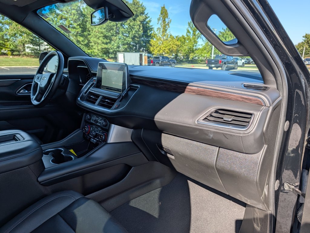 Used 2023 Chevrolet Tahoe LT AWD/4WD image 12