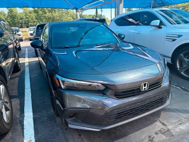 Used 2022 Honda Civic Sport image 2