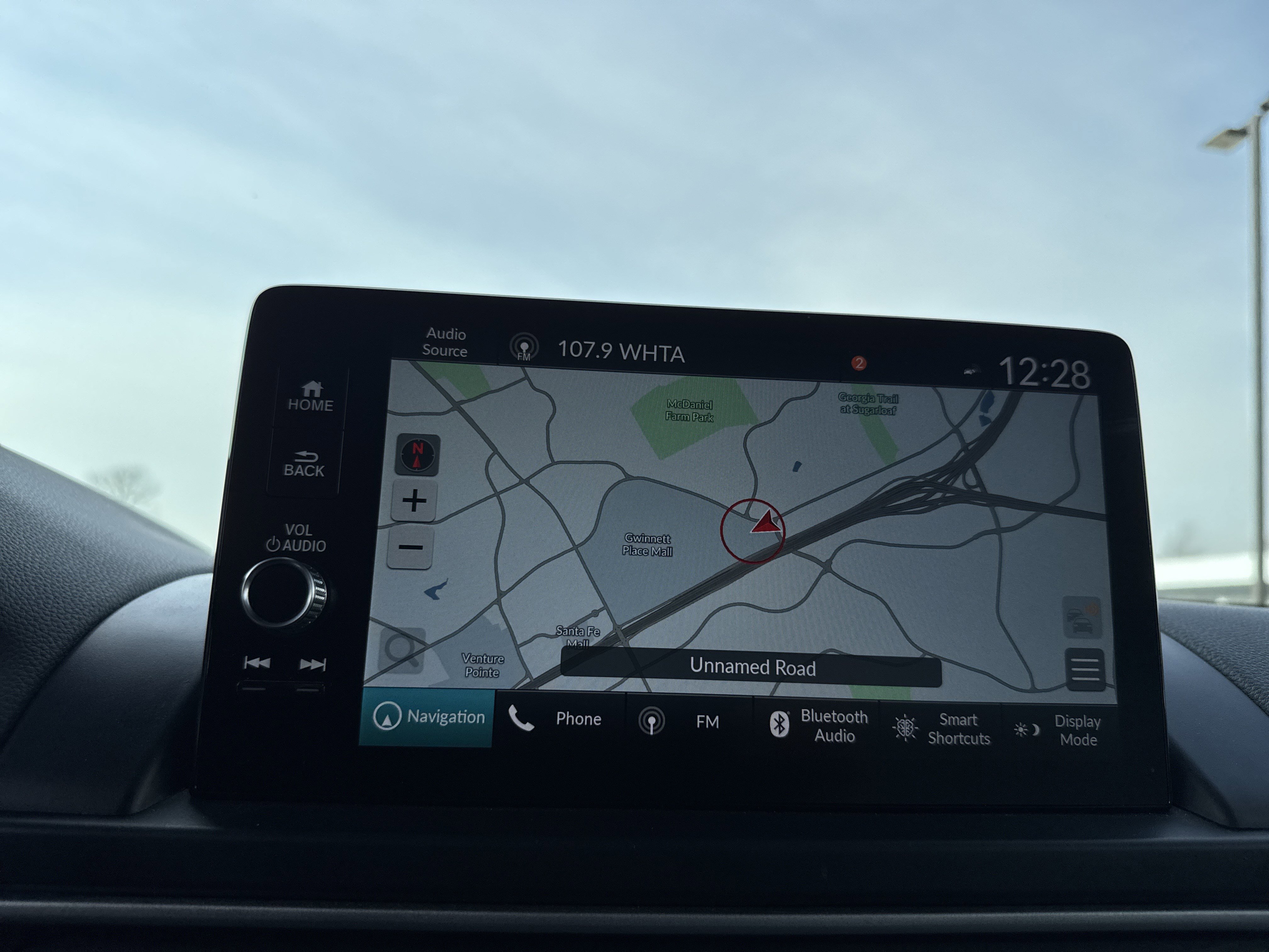 Used 2024 Honda Pilot Touring image 23