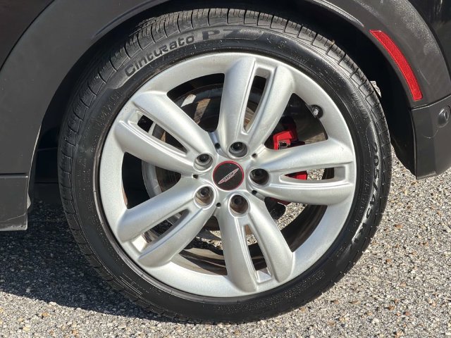 Used 2021 MINI Cooper John Cooper Works w/ 6.5" Touchscreen Package FWD image 17