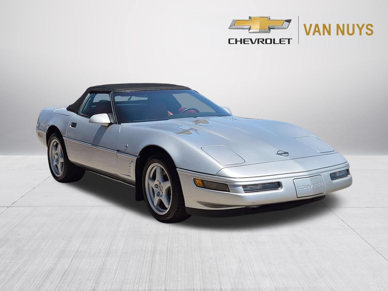 Used 1996 Chevrolet Corvette Convertible RWD image 3