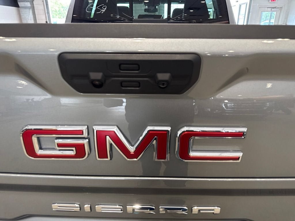 New 2026 GMC Sierra 1500 SLT w/ SLT Premium Plus Package AWD/4WD image 9