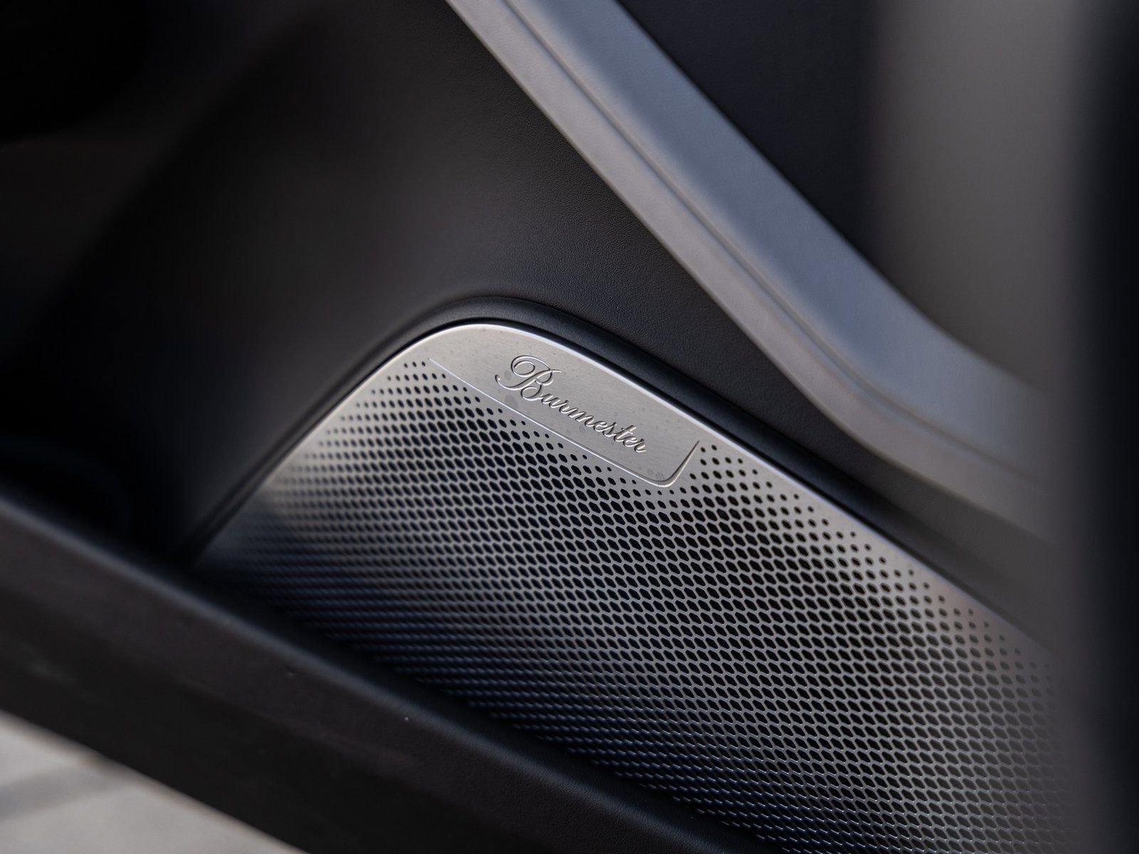 Used 2025 Porsche Panamera GTS image 26