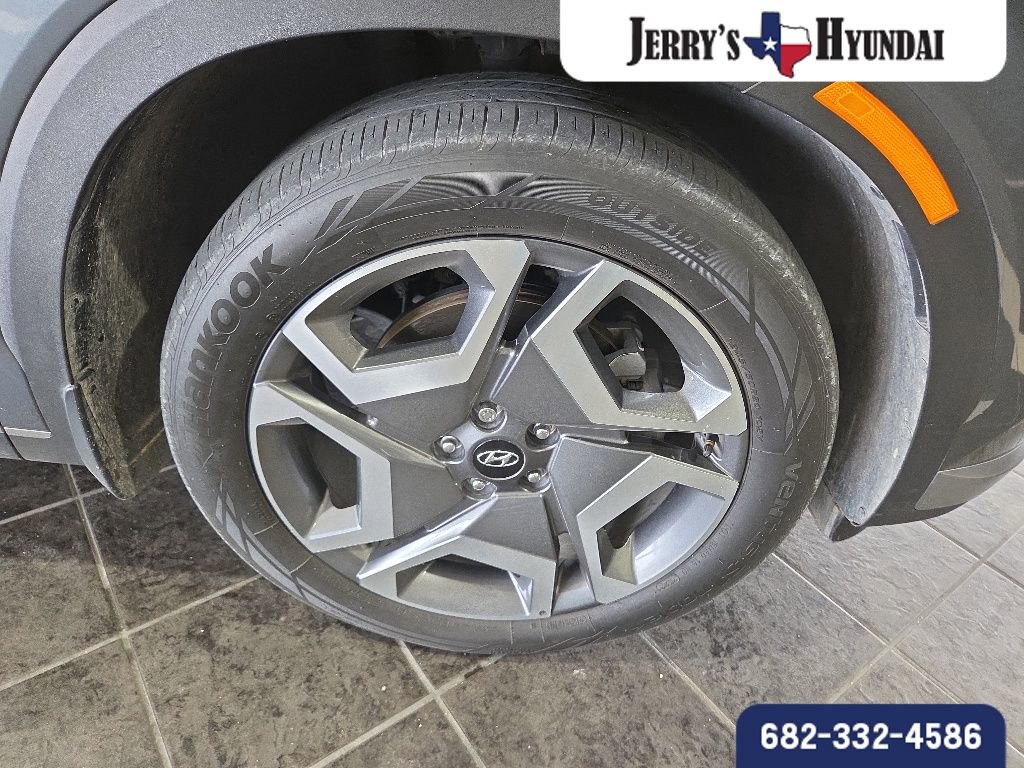 Used 2024 Hyundai Palisade Limited AWD/4WD image 4