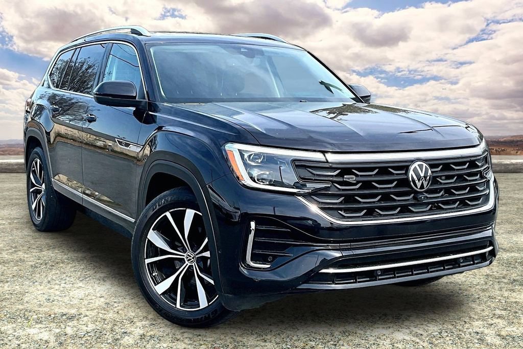 Used 2024 Volkswagen Atlas SEL Premium R-Line
