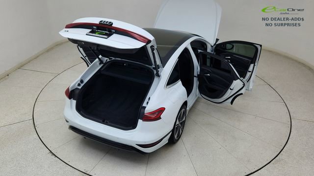 Used 2025 Audi A6 e-tron Premium Plus w/ Premium Plus RWD image 85