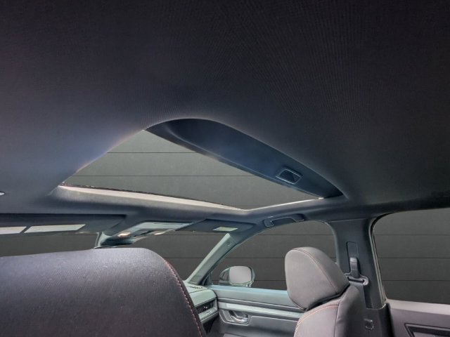 Certified 2025 Honda CR-V Sport image 30