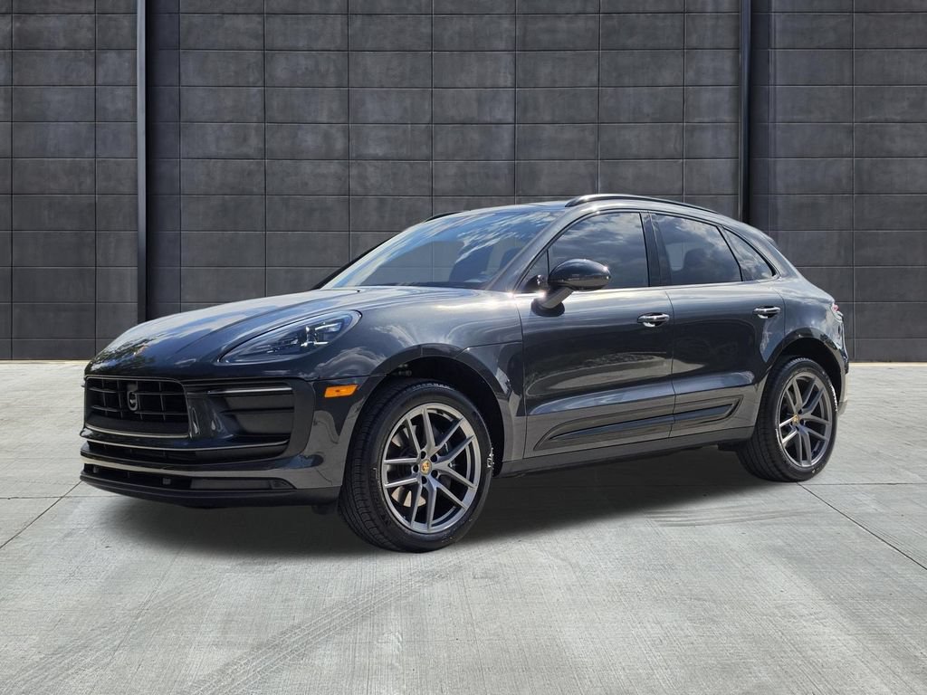 Used 2026 Porsche Macan AWD/4WD image 1