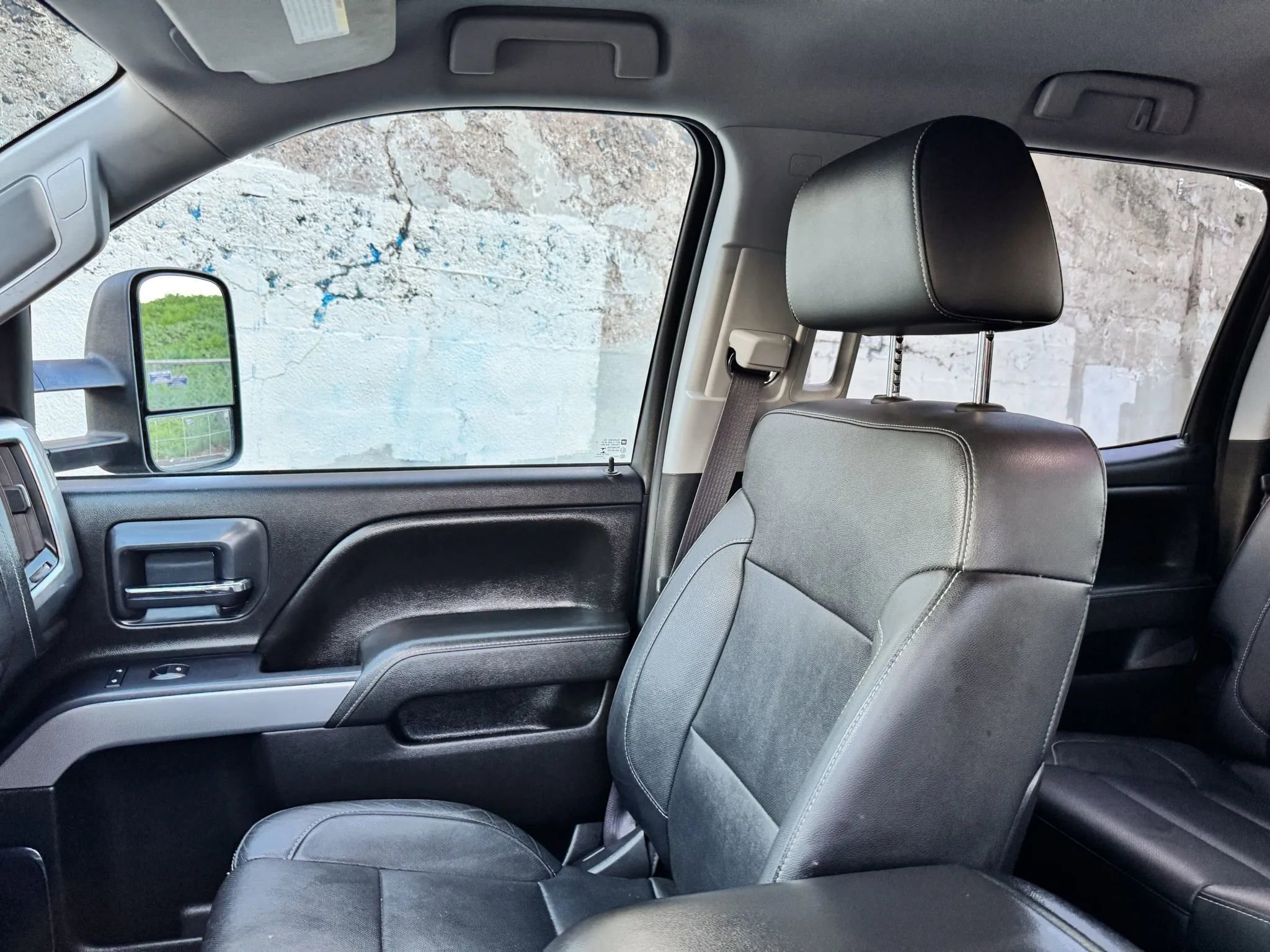 Used 2015 Chevrolet Silverado 3500 LTZ w/ Duramax Plus Package image 29