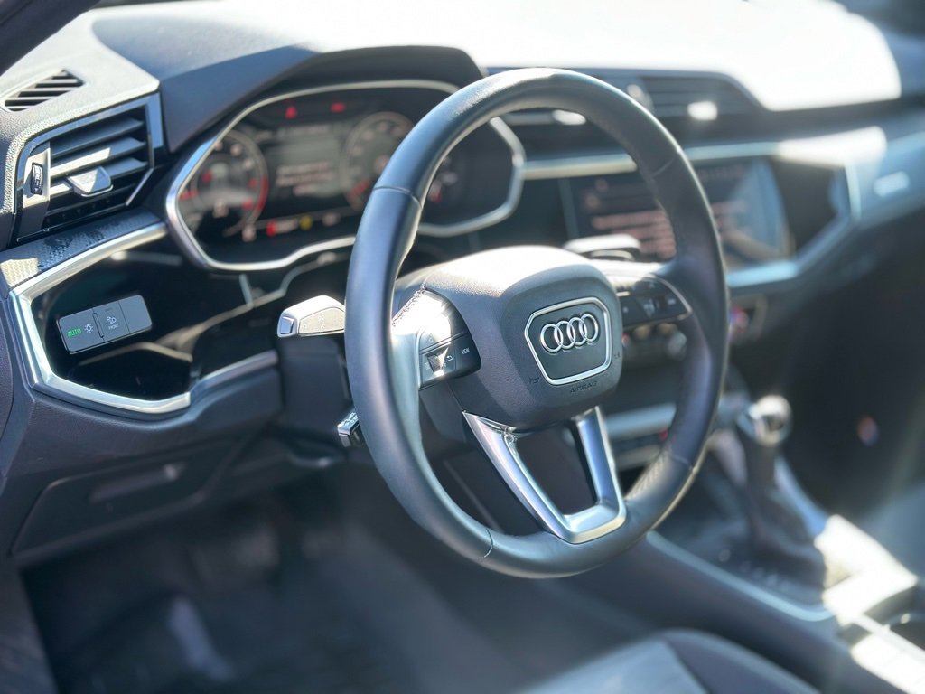 Used 2023 Audi Q3 2.0T Premium Plus w/ Premium Plus Package image 13