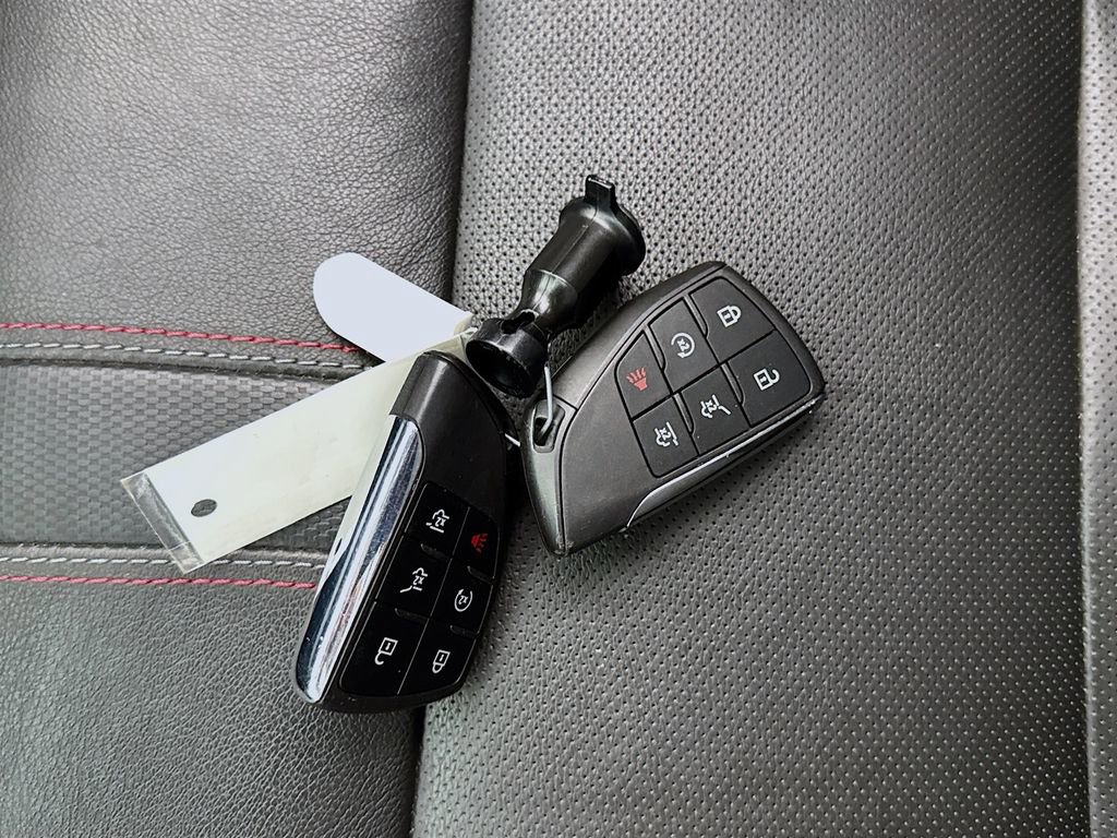 Used 2022 Chevrolet Tahoe RST w/ Sport Performance Package image 35