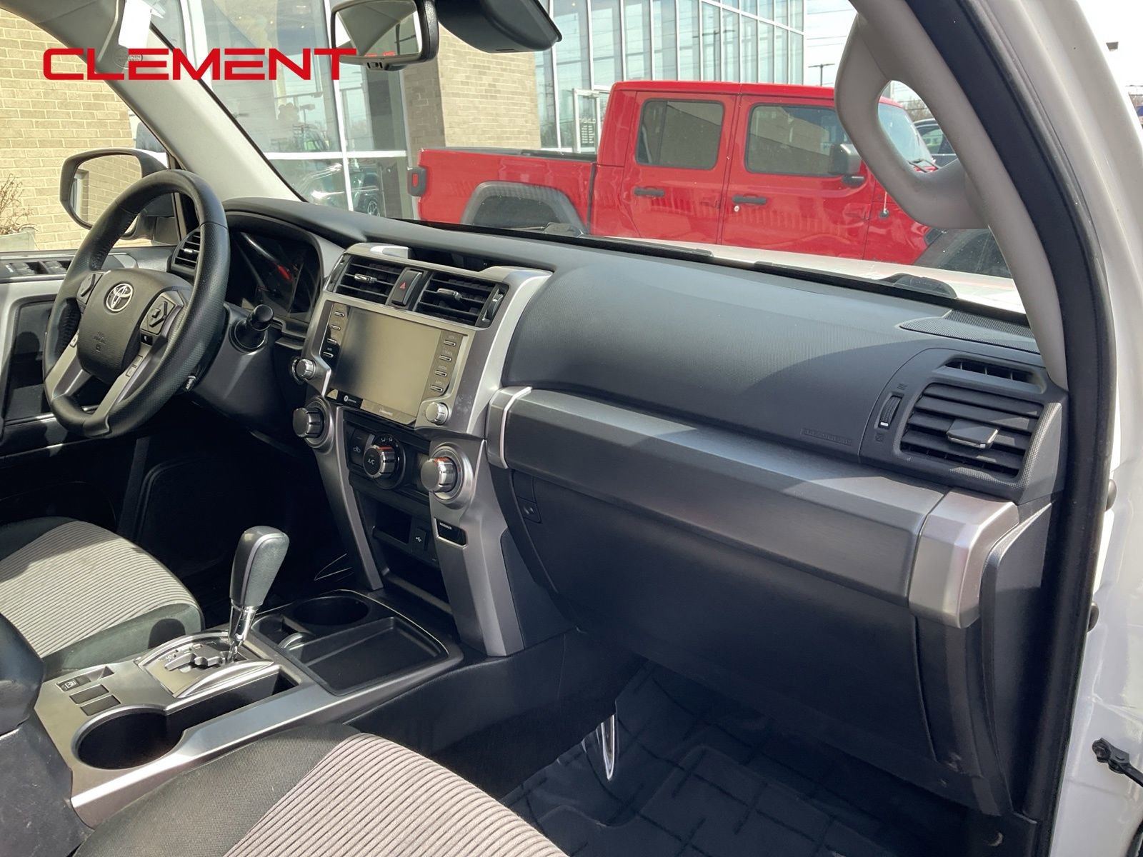 Used 2022 Toyota 4Runner SR5 RWD image 54