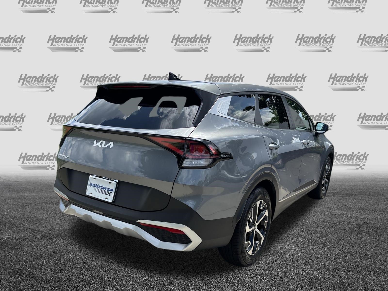 Used 2025 Kia Sportage EX FWD image 10