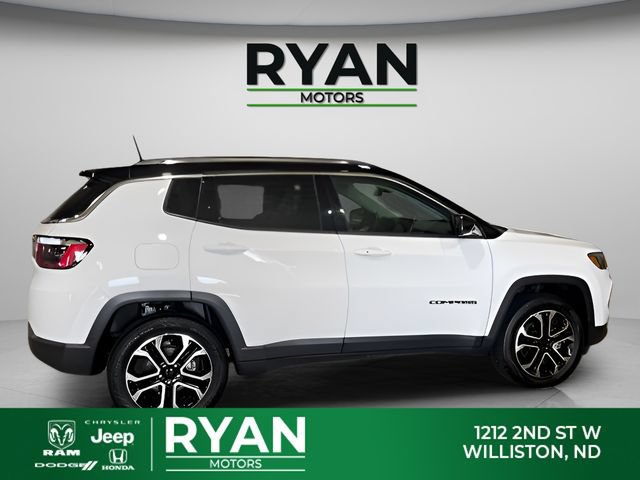 Used 2022 Jeep Compass Limited AWD/4WD image 2